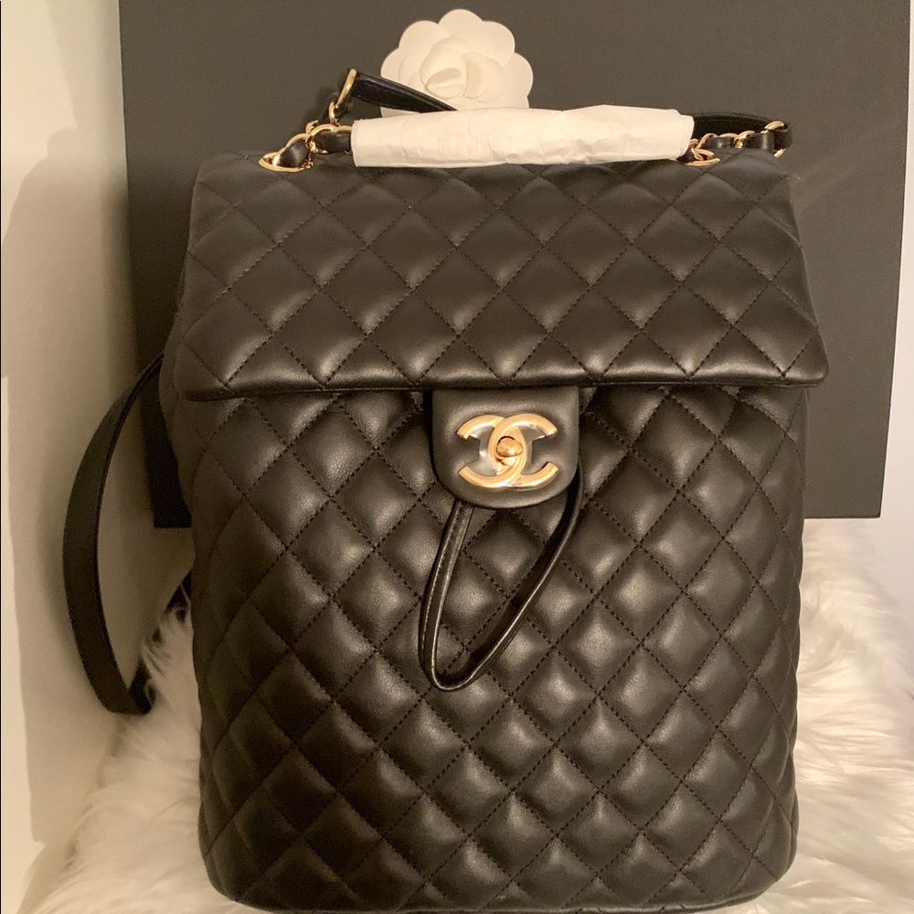 π€Sold π€ Backpack Black - Picture 1 of 8